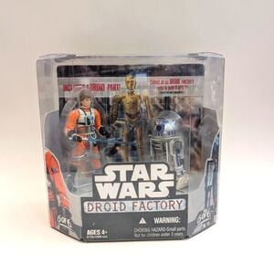 Star Wars Action Figures Orange and Silver Playset